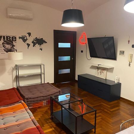 Senna Appartament Apartment Бари Екстериор снимка