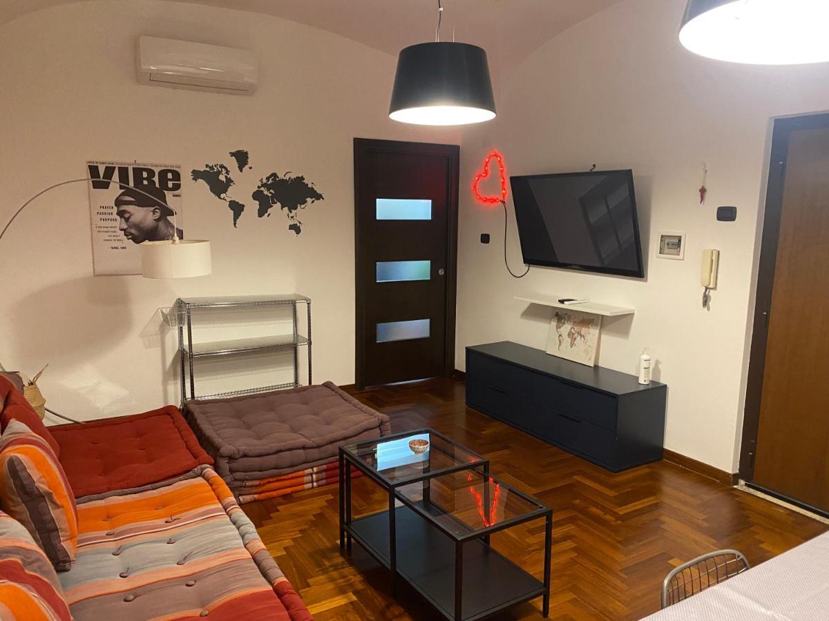 Senna Appartament Apartment Бари Екстериор снимка
